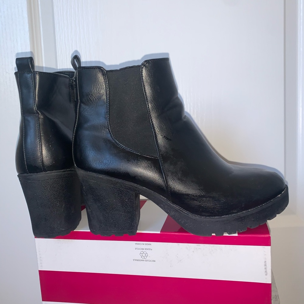 Black Booties